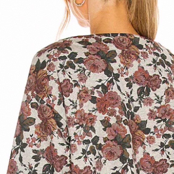 LOVERS + FRIENDS BUTTON DOWN SWEATSHIRT IN RED VICTORIAN FLORAL COTTON SZ S,M - Picture 7 of 8